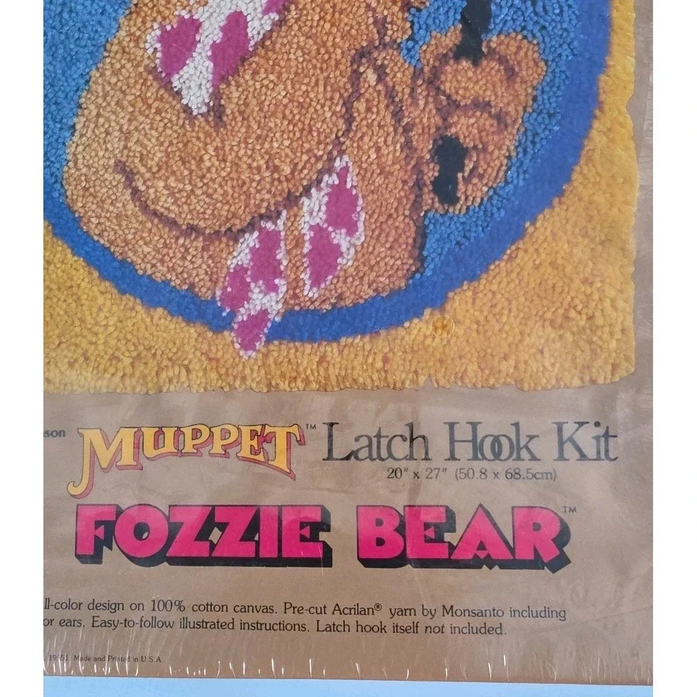 Vintage The Muppets Show Fozzie Bear Latch Hook Carpet Framed Wall Hanging 20x27